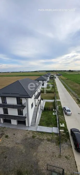 Casă D+P+E+M premium de vânzare în Ulmi – Mătraca | 240 mp utili | Teren 400 mp - foto 3