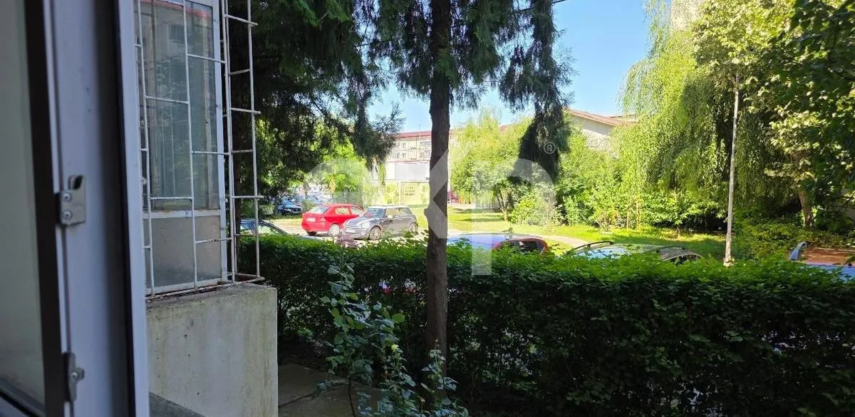 Apartament 2 Camere, Micro XI, Parter, 50 Mp, 2 Intrari, Pretabil Cabinet/Birou - foto 3