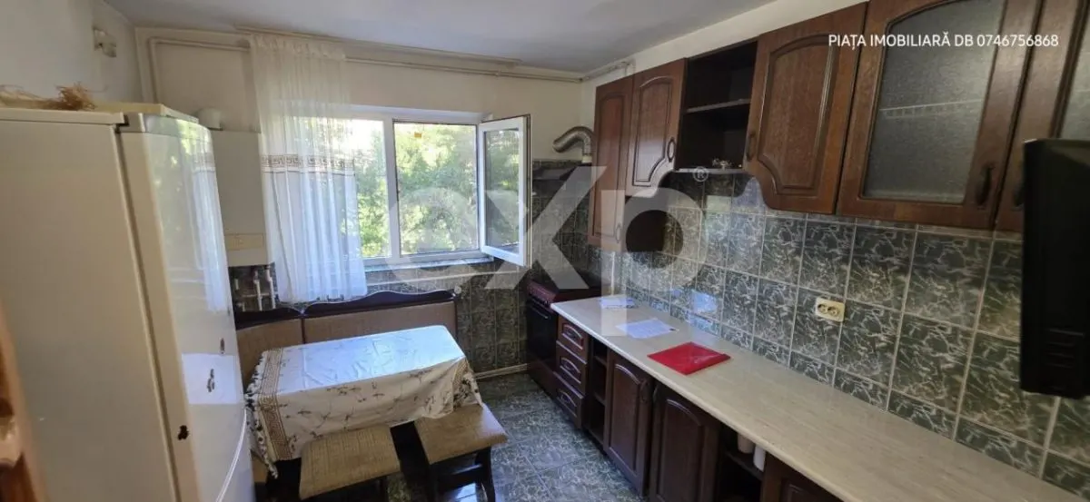 LISTARE NOUĂ! Apartament 2 Camere – Etaj 1/4, Zona Micro 11 (Liniște Deplină) - foto 3