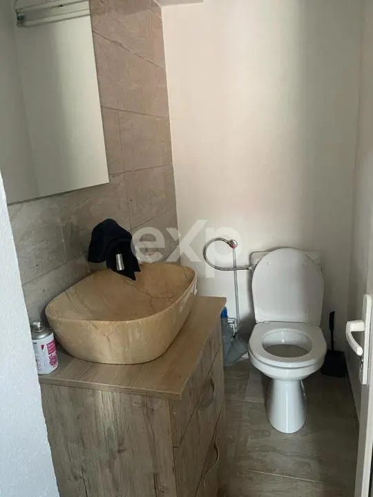 Inchiriere apartament 2  camere in vila, Prundu - foto 5