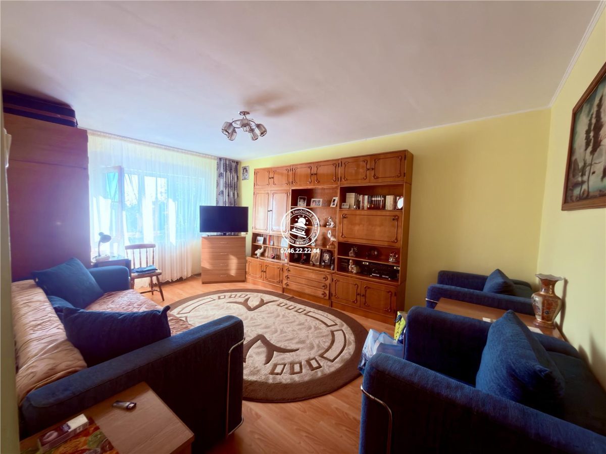 Apartament o camera Nicolina, etaj intermediar - Iasi