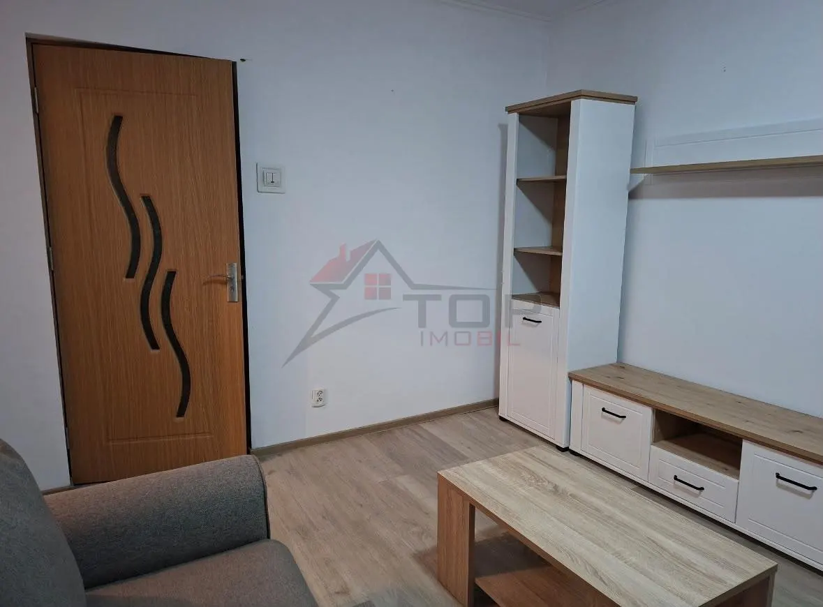 Inchiriere Apartament cu 2 camere Decomandat Podu Ros - foto 6