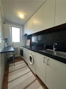 Inchiriere  Apartament cu 3 camere Podu Ros - foto 3