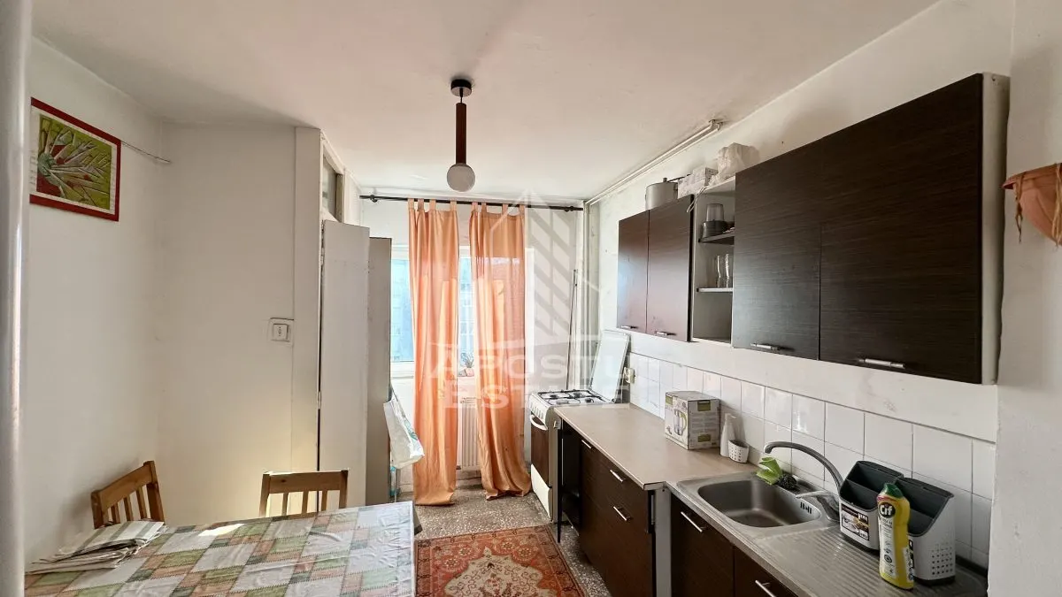 Apartament de vanzare cu 2 camere, decomandat, langa Iulius Town - foto 6