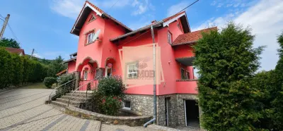 Casa individuala | 6 camere | Teren 935 mp | Garaj | Comision 0% | Saliste - Saliste