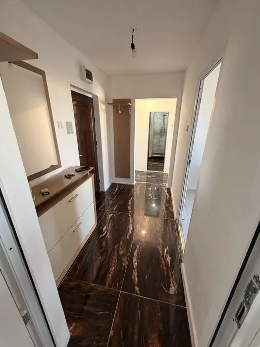 Apartament 2 camere decomandat  zona Craiter - foto 5