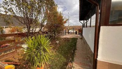 Apartament 110 mp, vilă, curte proprie, 3 camere, parcare, Plopii Fără Soț â€“ Bucium - foto 4
