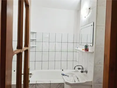 Apartament 2 camere decomandat, 50 mp â€“ Cartierul Narcisa | Mobilat complet - foto 7