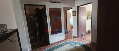 Apartament 3 camere Centru - Bd. Independenței - foto 4