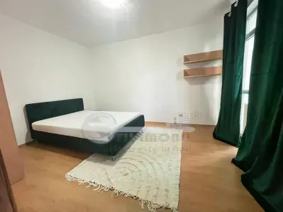 Apartament 3 camere, Tudor Vladimirescu, 63mp, semi-decomandat - foto 2