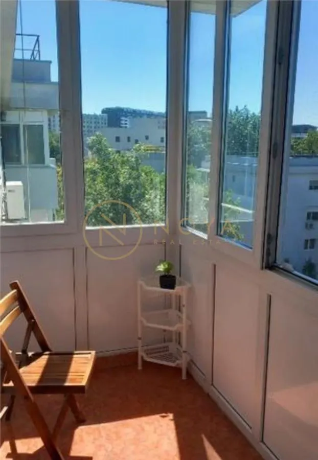 Vanzare apartament cu 2 camere Baneasa scoala 7 - foto 8