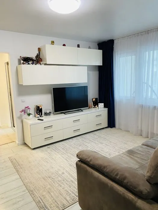 Apartament 3 camere | Zonă centrală | La 1,3 km de Palas | Ideal pentru cuplu sau familie - foto 3