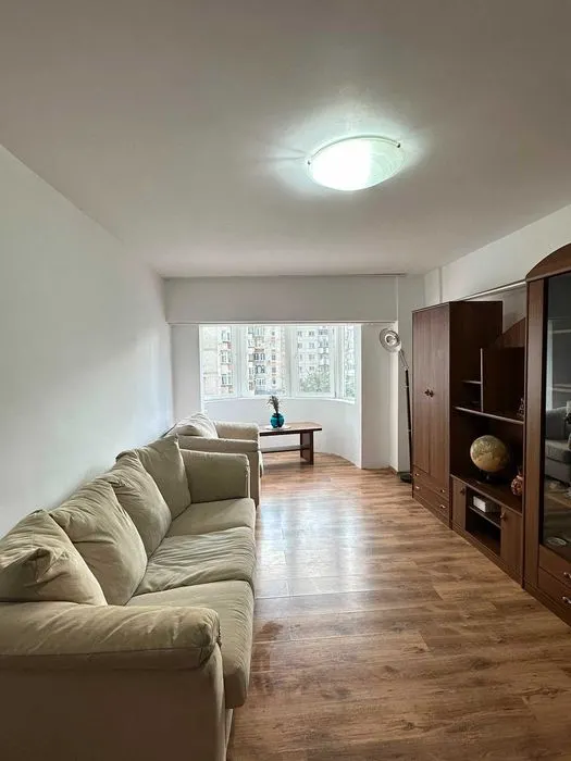 Apartament 3 camere decomandat, 85 mp, Păcurari-Petrom - foto 1