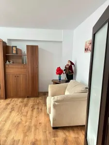 Apartament 3 camere decomandat, 85 mp, Păcurari-Petrom - foto 2