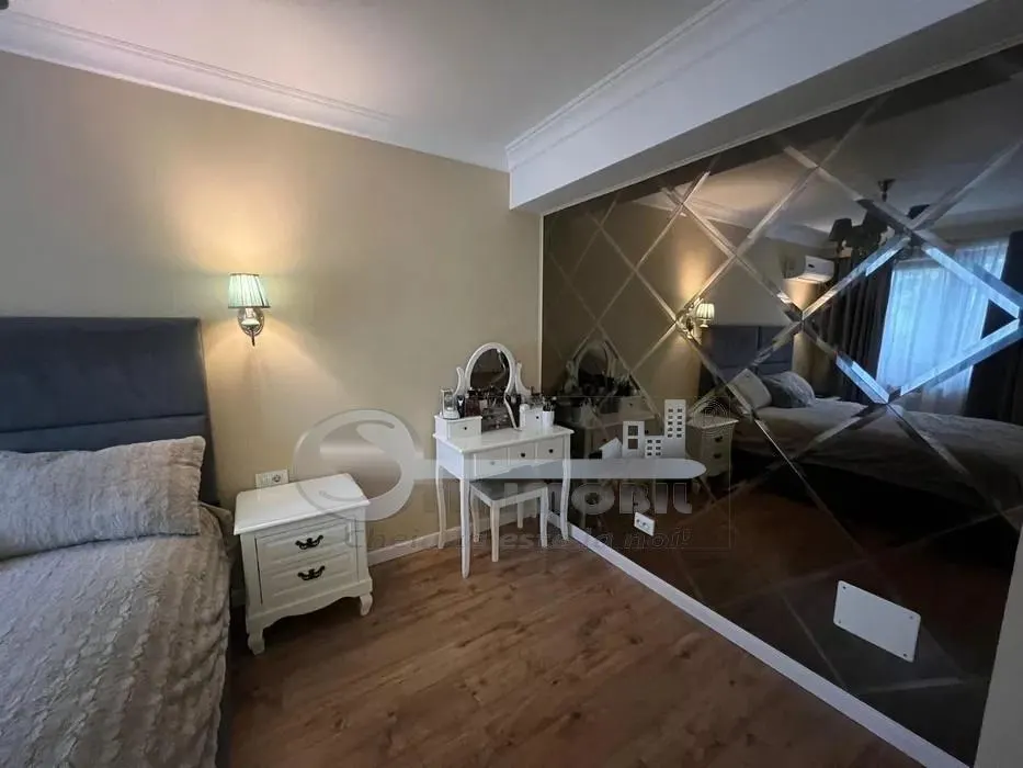 Apartament cu 2 camere cu gradina+ loc de parcare, Bucium - foto 4