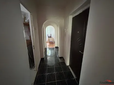 Apartement cu 3 camere, de vanzare, zona gara, scoala 7 - foto 10