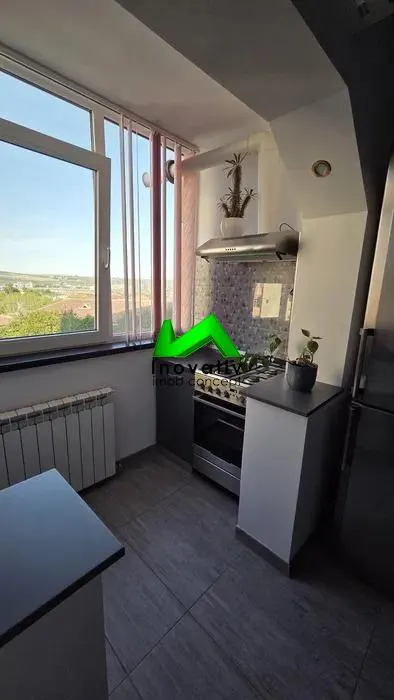 Apartament de inchiriat 3 camere Sibiu Vasile Aaron - foto 6