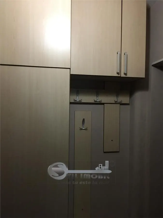 Garsonieră de închiriat â€“ Bd. Poitiers, etaj 2/3, centrală proprie - foto 11