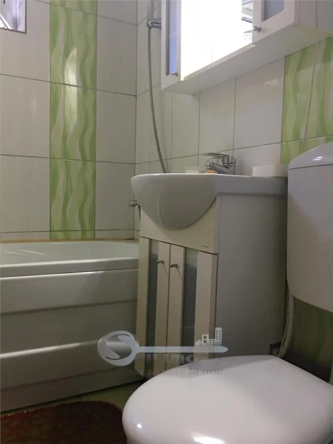 Garsonieră de închiriat â€“ Bd. Poitiers, etaj 2/3, centrală proprie - foto 15