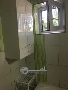Garsonieră de închiriat â€“ Bd. Poitiers, etaj 2/3, centrală proprie - foto 16