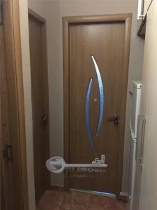 Garsonieră de închiriat â€“ Bd. Poitiers, etaj 2/3, centrală proprie - foto 5