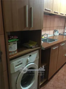 Garsonieră de închiriat â€“ Bd. Poitiers, etaj 2/3, centrală proprie - foto 6