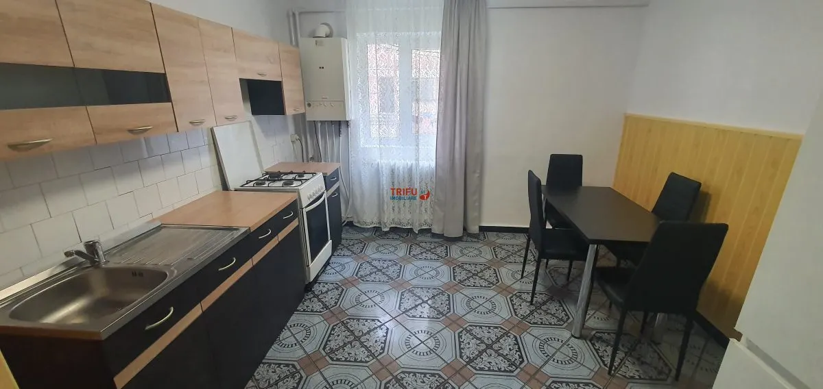 Apartament de inchiriat 2 camere Cetate cu loc parcare!! - foto 3