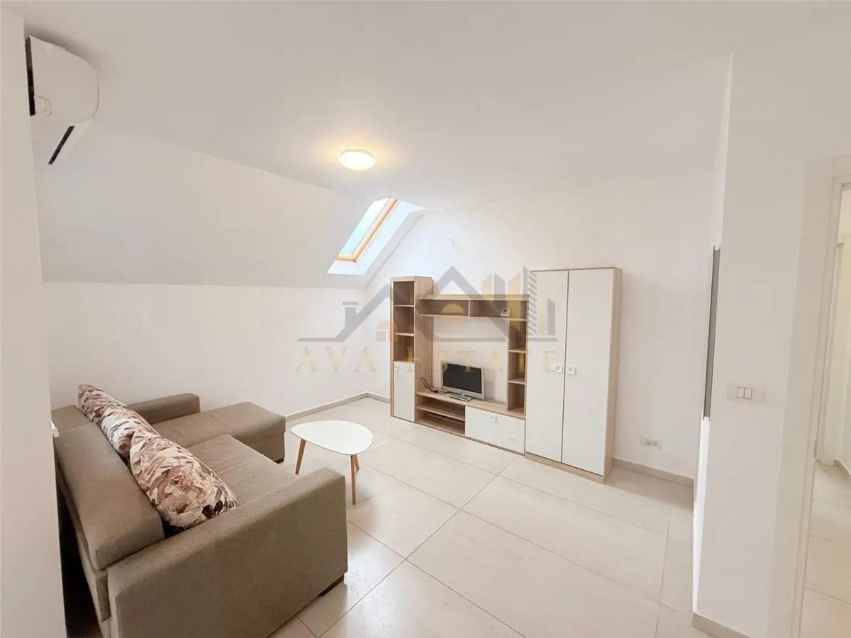 Apartament  2 camere,  semidecomandat, 52 mp - Zona Buziasului - foto 4