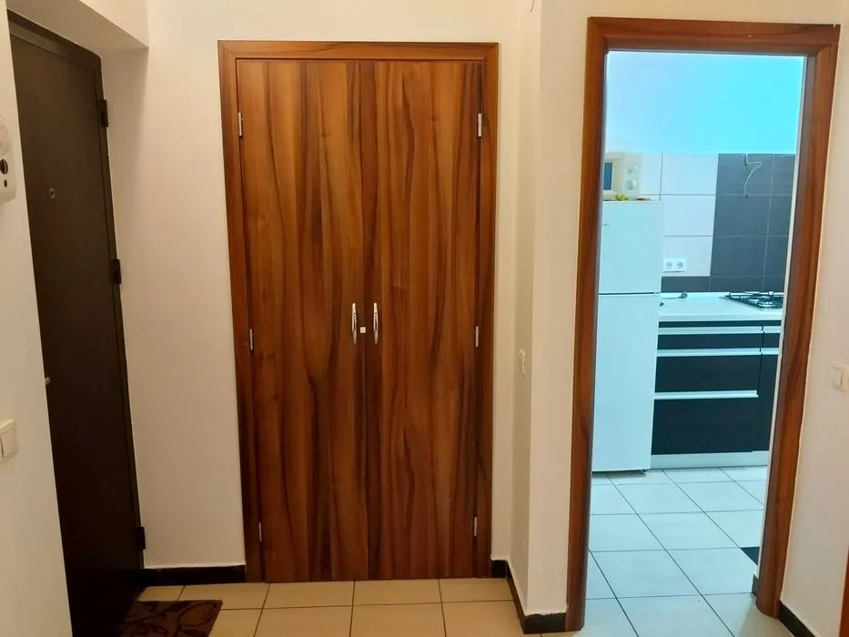 Apartament 1 cameră decomandat â€“ Billa/Gară â€“ centrală și aer condiționat - foto 3