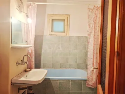 Apartament cu 3 camere decomandat, 65 mp â€“ Cartierul Nord | 2 balcoane - foto 13