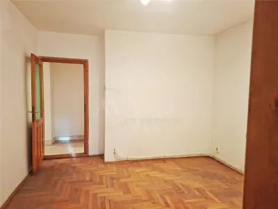 Apartament cu 3 camere decomandat, 65 mp â€“ Cartierul Nord | 2 balcoane - foto 4