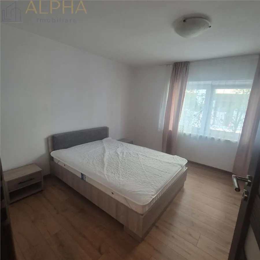 DE INCHIRIAT IN EXCLUSIVITATE â€“ APARTAMENT 3 CAMERE  â€“ ZONA C.R. VIVU, BISTRITA, JUD BN - foto 4