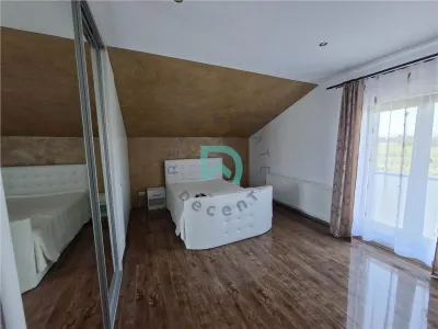 Casa Duplex 3 camere, 186 mp - Ghimbav - foto 3