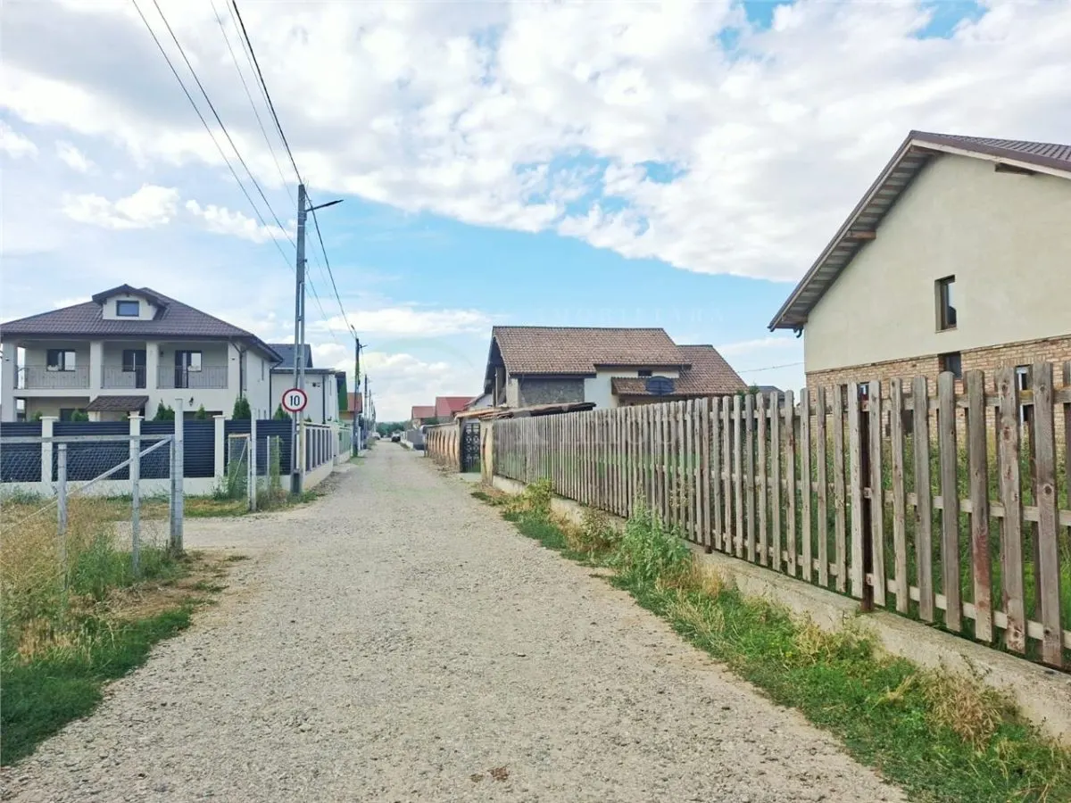 Vila la gri, 100 mp utili â€“ Magura | Teren 670 mp | Garaj - foto 3
