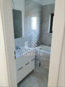 Apartament cu 2 camere bloc nou cu acces la curte Torontalului - foto 4