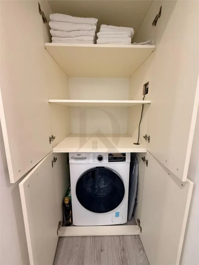 Prima Inchiriere! Centru Hala Centrala , 2 camere , totul nou ! - foto 16