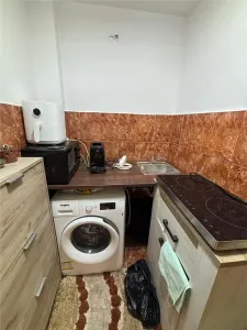 BLASCOVICI- APARTAMENT 1 CAMERA - mobilat, utilat, semidecomandat - foto 3