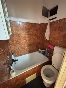 BLASCOVICI- APARTAMENT 1 CAMERA - mobilat, utilat, semidecomandat - foto 4
