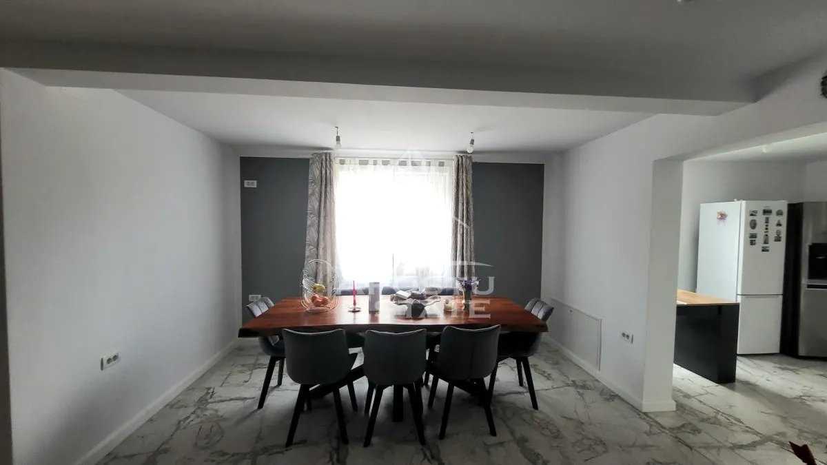 Casa individuala cu teren generos de 898 mp,Sag zona Centrala - foto 2
