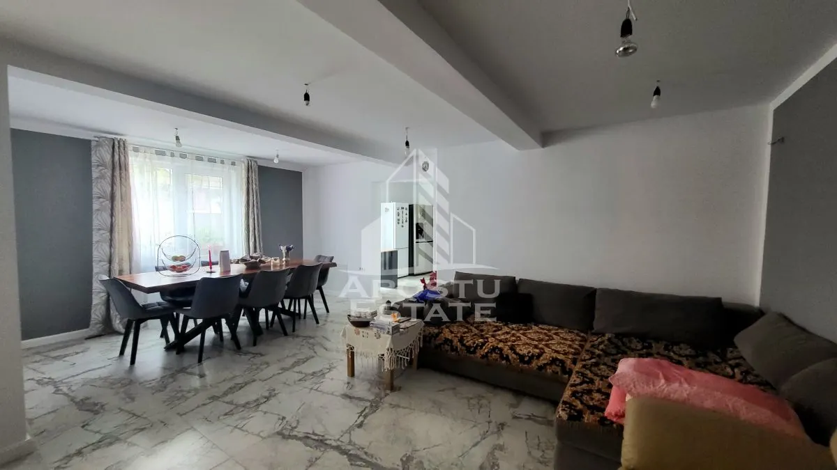 Casa individuala cu teren generos de 898 mp,Sag zona Centrala - foto 4