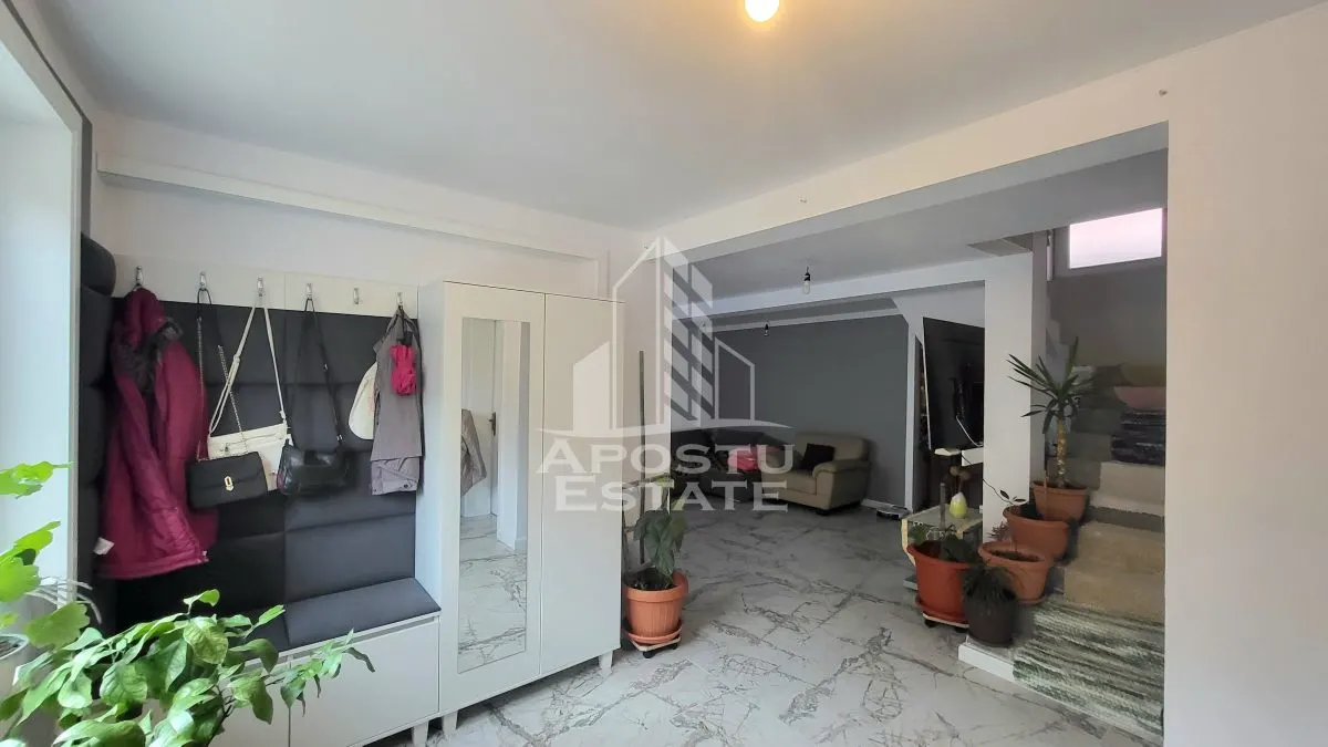 Casa individuala cu teren generos de 898 mp,Sag zona Centrala - foto 8