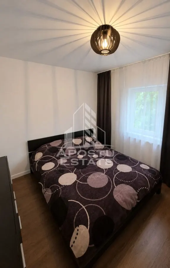 Apartament de vanzare cu 2 camere, semidecomandat, zona Dambovita - foto 4