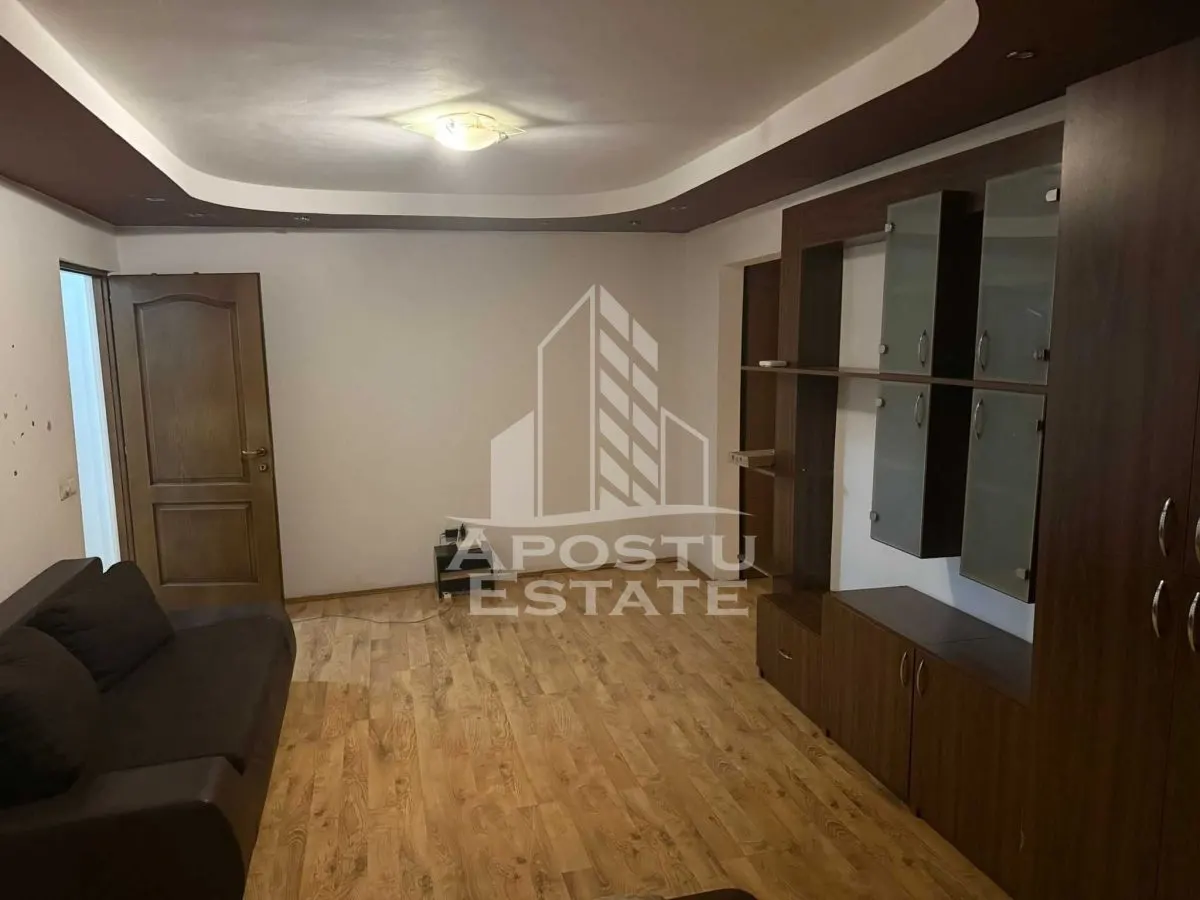Apartament 2 Camere, Centrala proprie, Zona Complex Studentesc - foto 2