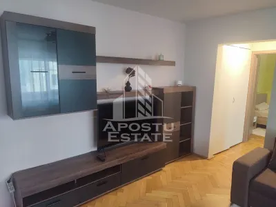 Apartament cu 3 camere, Centrala proprie, Zona Girocului - foto 5