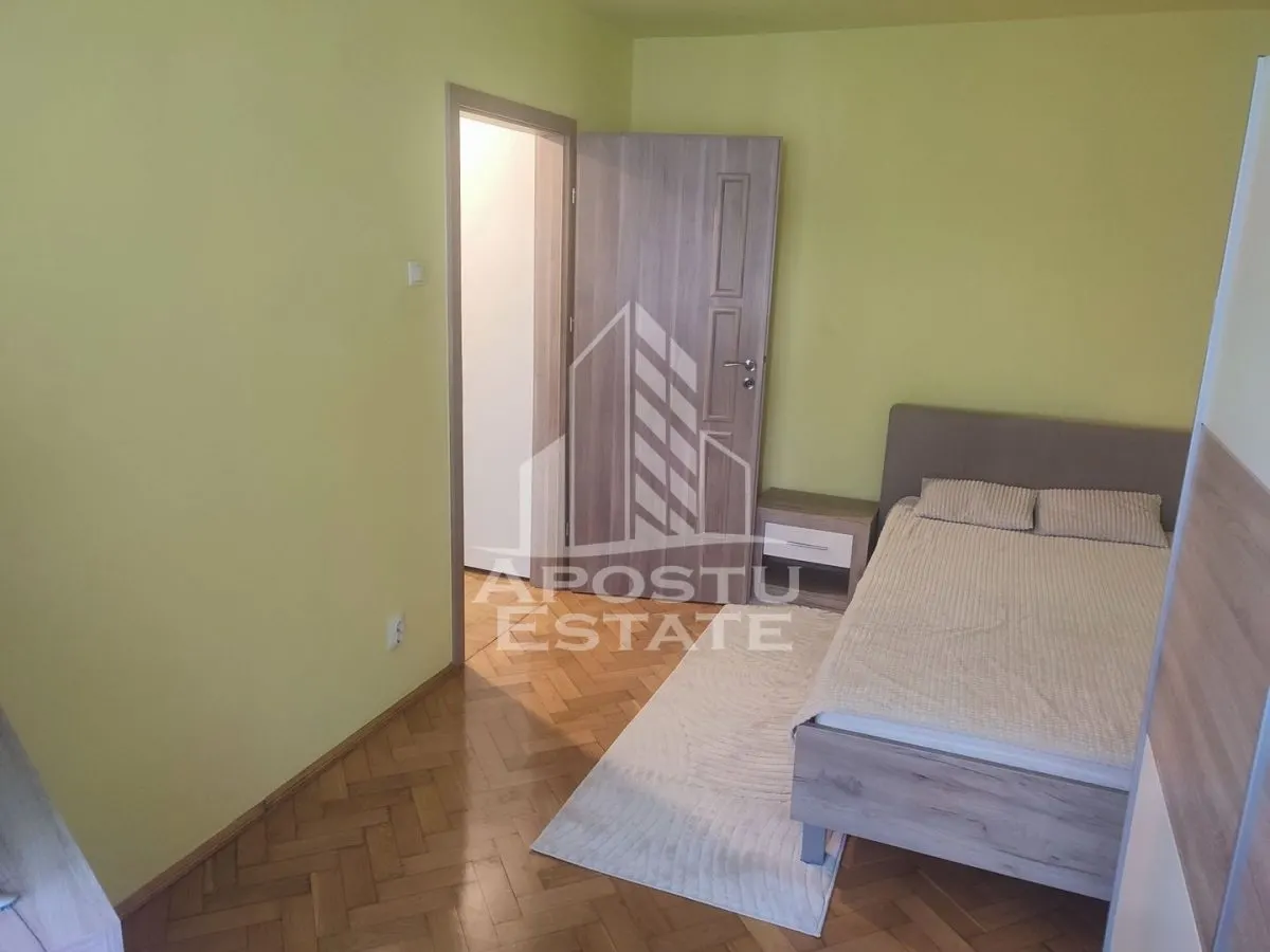 Apartament cu 3 camere, Centrala proprie, Zona Girocului - foto 9