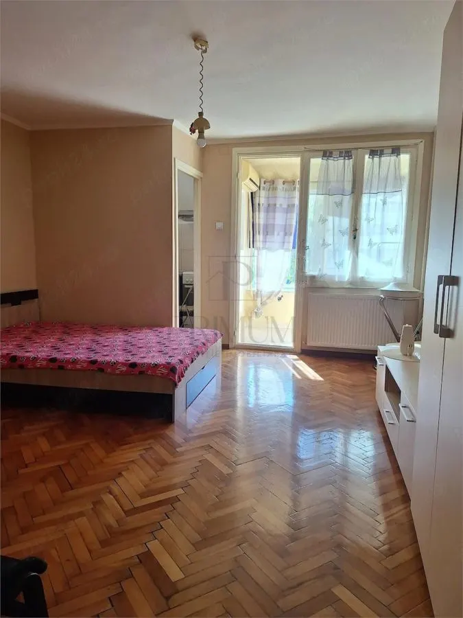 CENTRAL - APARTAMENT 1 CAMERA - mobilat, utilat + LIFT - foto 1