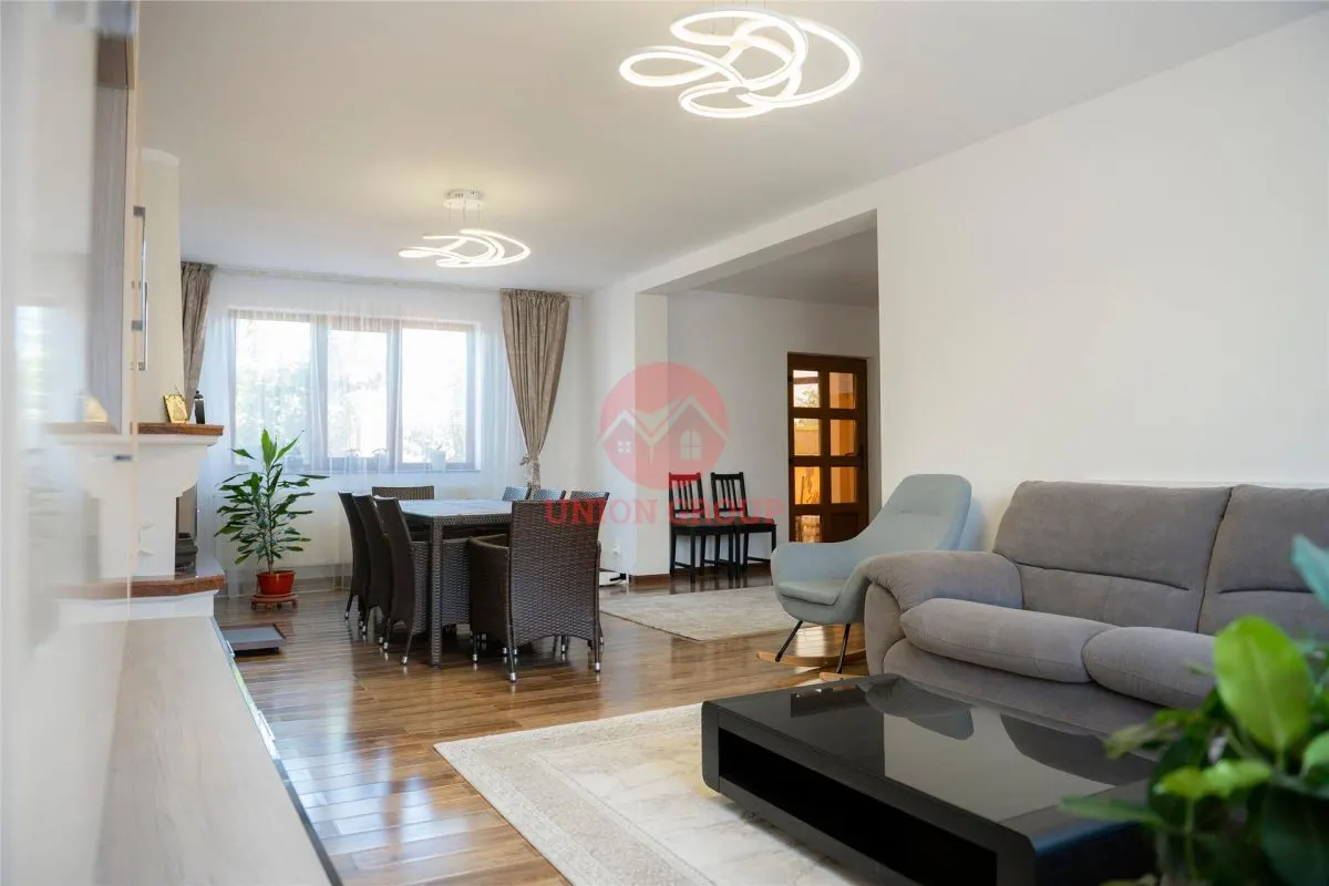 Casa Extraordinara în Lazu. Spatiu, Calitate și Confort la Superlativ - foto 22