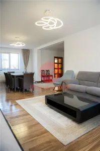 Casa Extraordinara în Lazu. Spatiu, Calitate și Confort la Superlativ - foto 33