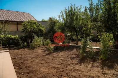 Casa Extraordinara în Lazu. Spatiu, Calitate și Confort la Superlativ - foto 38