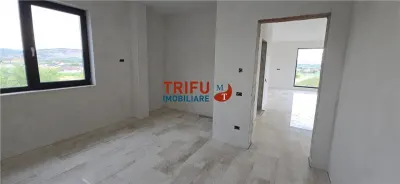 Casa de vanzare 4 camere, garaj pe un nivel  Alba Micesti - foto 5